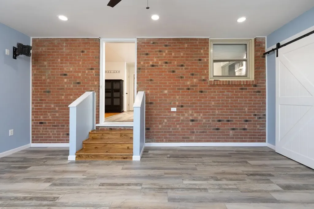 733 Hillview Drive Dayton VA 22821