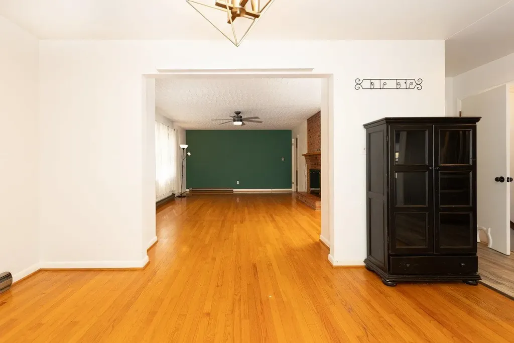 733 Hillview Drive Dayton VA 22821