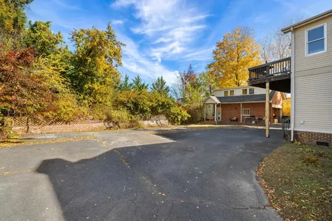 705 Richmond Avenue Staunton VA 24401
