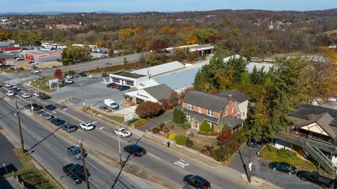 705 Richmond Avenue Staunton VA 24401