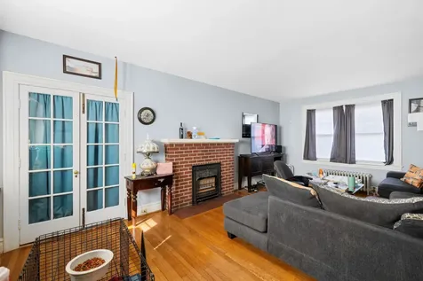 705 Richmond Avenue Staunton VA 24401