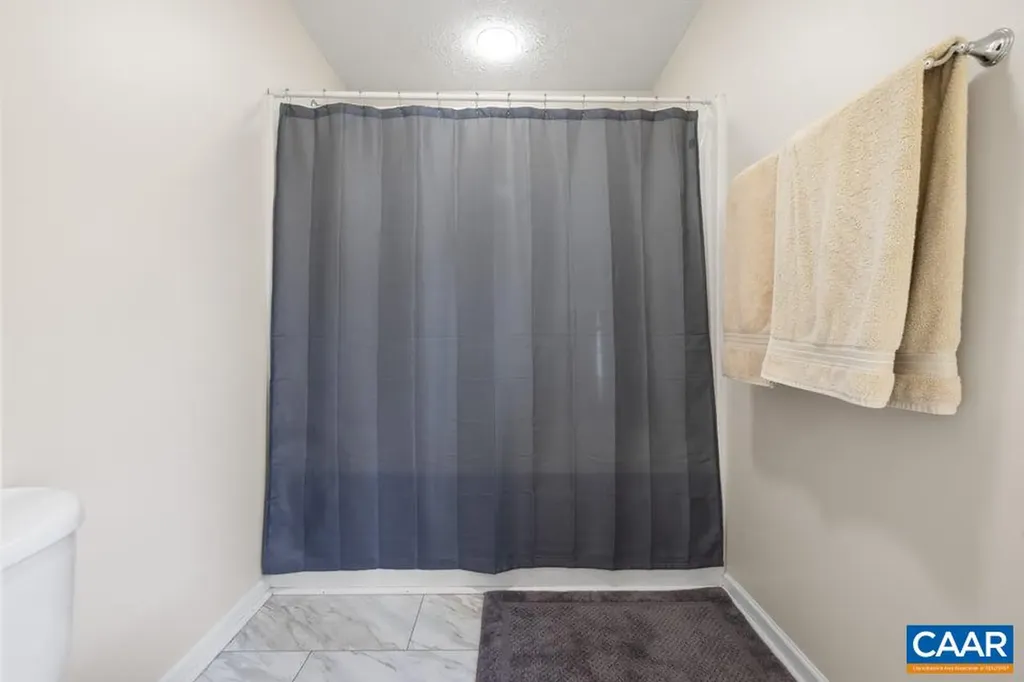 80 Ponderosa Lane Palmyra VA 22963