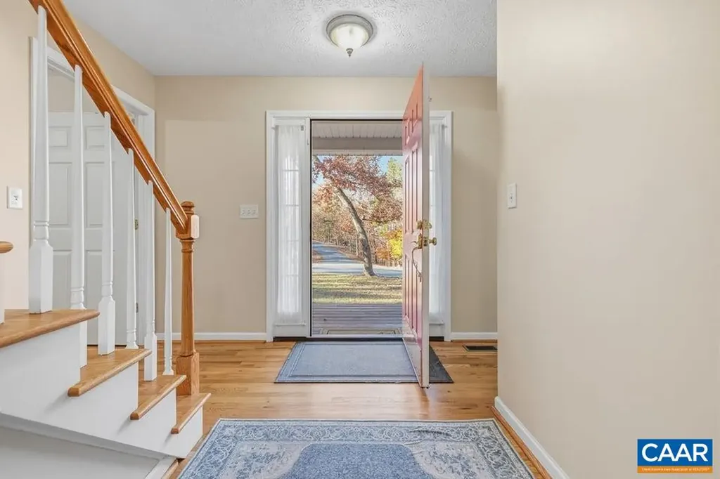 80 Ponderosa Lane Palmyra VA 22963