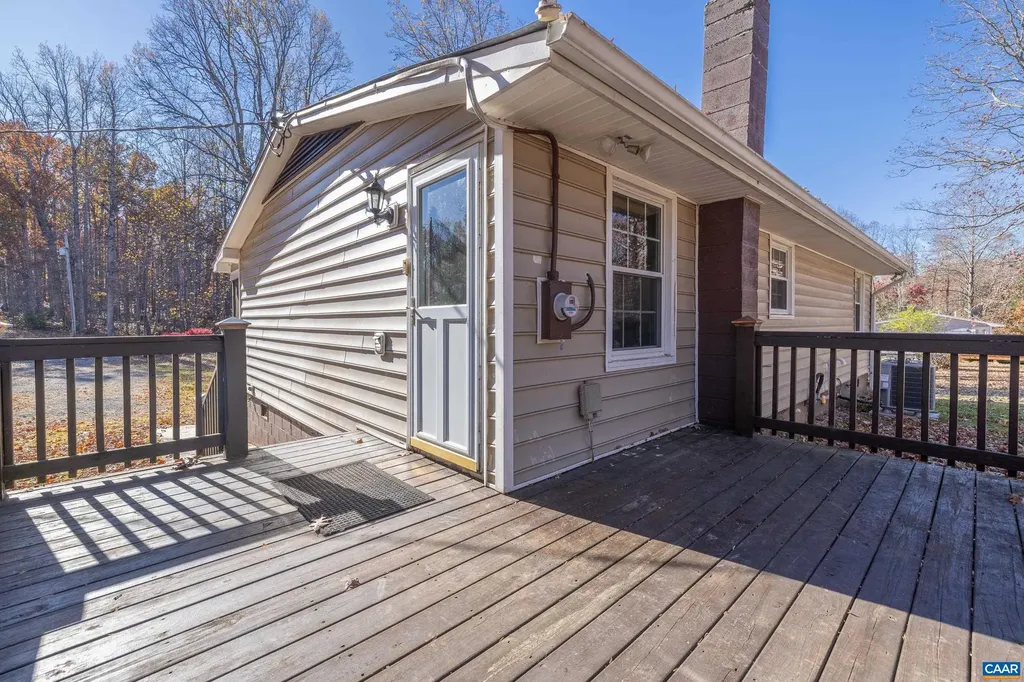 3590 Green Creek Road Schuyler VA 22969