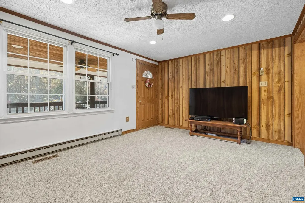 3590 Green Creek Road Schuyler VA 22969