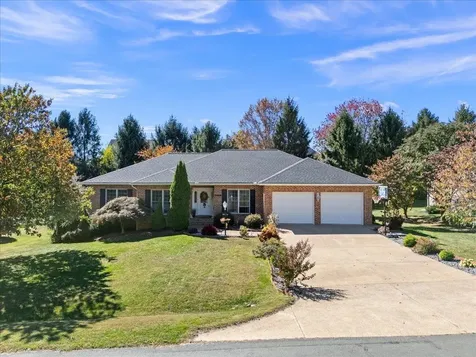2915 Barrington Drive Rockingham VA 22801