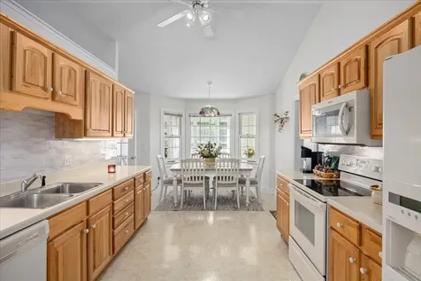 2915 Barrington Drive Rockingham VA 22801