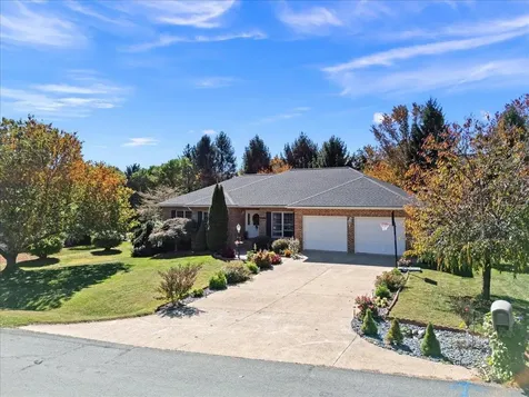 2915 Barrington Drive Rockingham VA 22801