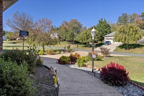 2915 Barrington Drive Rockingham VA 22801