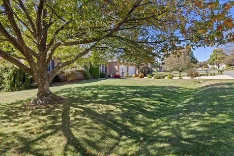 2915 Barrington Drive Rockingham VA 22801