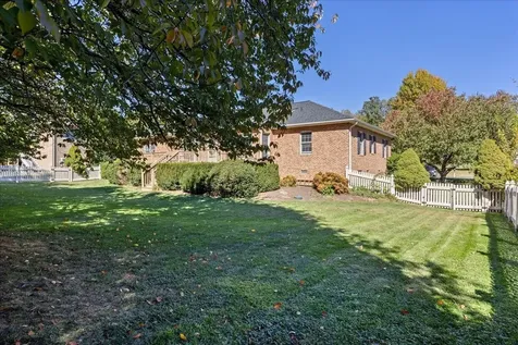 2915 Barrington Drive Rockingham VA 22801