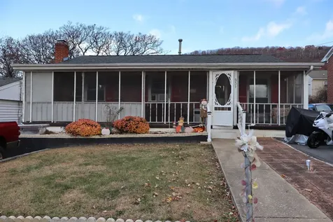 351 Campbell Street Staunton VA 24401