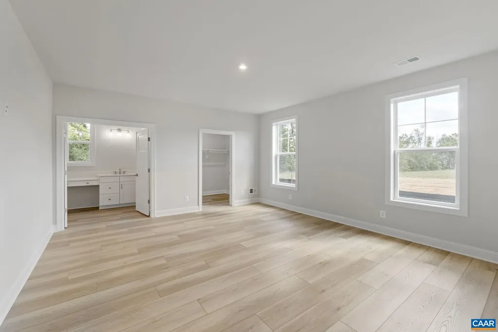 L1-53A Harmon Drive Zion Crossroads VA 22942