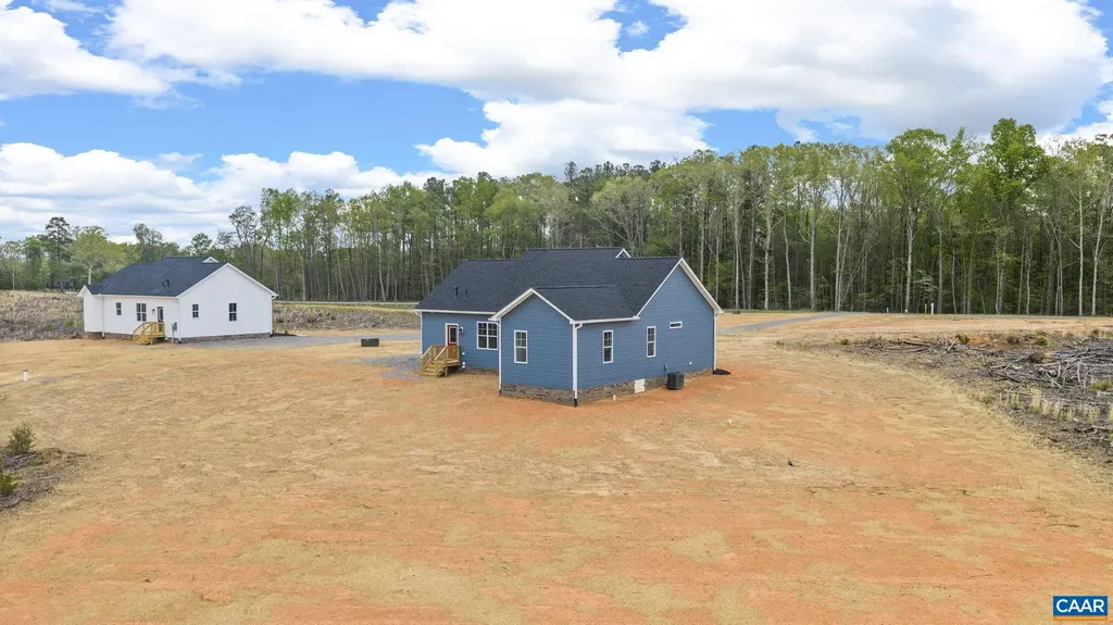 355 Happy Hollow Road Scottsville VA 24590