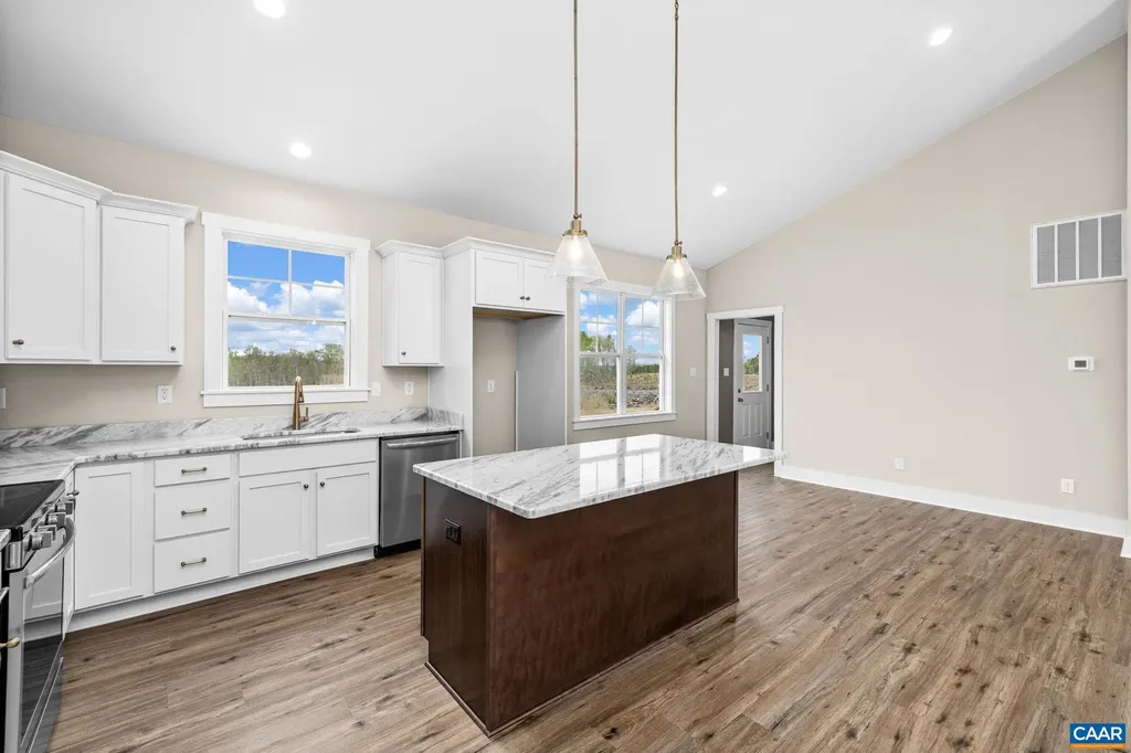 355 Happy Hollow Road Scottsville VA 24590