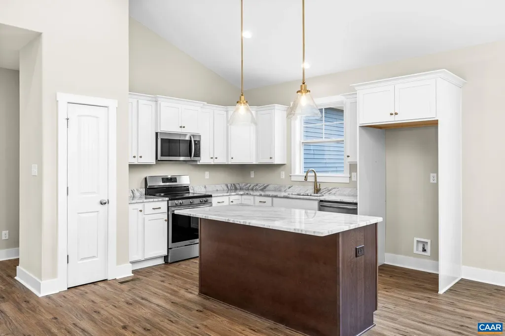 355 Happy Hollow Road Scottsville VA 24590