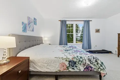 11 Independence Drive Luray VA 22835