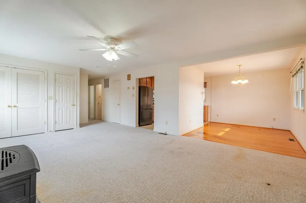 179 3rd Street Broadway VA 22815