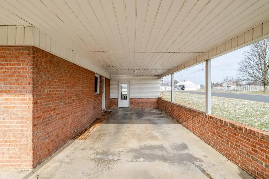 179 3rd Street Broadway VA 22815