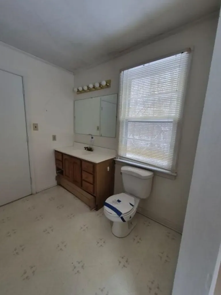 353 Clarks Hill Lane Schuyler VA 22969