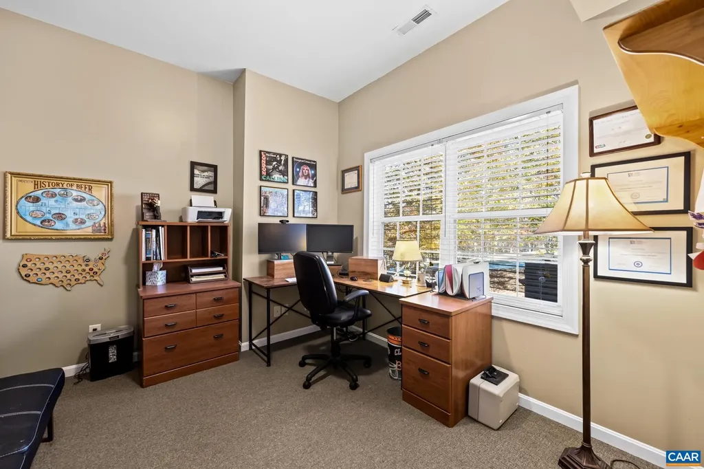 2876 Stratford Glen Way Charlottesville VA 22911