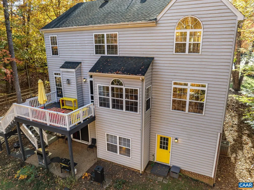 2876 Stratford Glen Way Charlottesville VA 22911