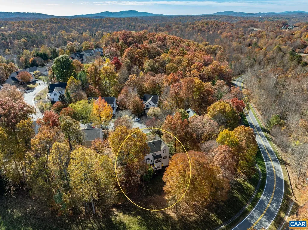 2876 Stratford Glen Way Charlottesville VA 22911