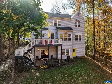 2876 Stratford Glen Way Charlottesville VA 22911