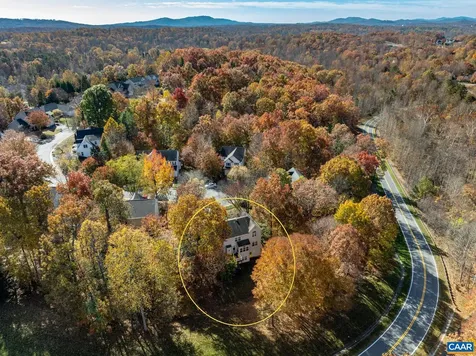 2876 Stratford Glen Way Charlottesville VA 22911