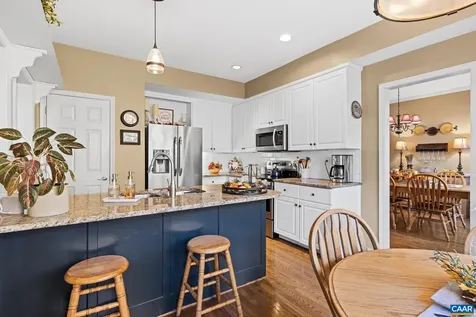 2876 Stratford Glen Way Charlottesville VA 22911