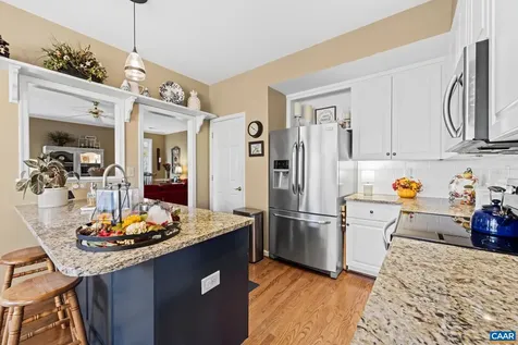 2876 Stratford Glen Way Charlottesville VA 22911