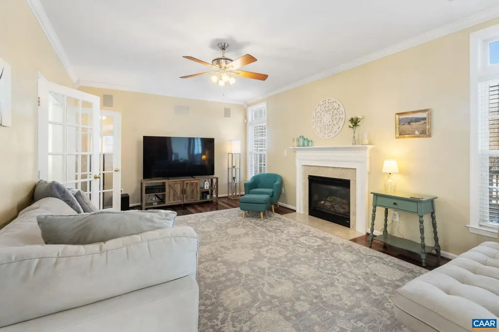 22 Villa Avenue Zion Crossroads VA 22942