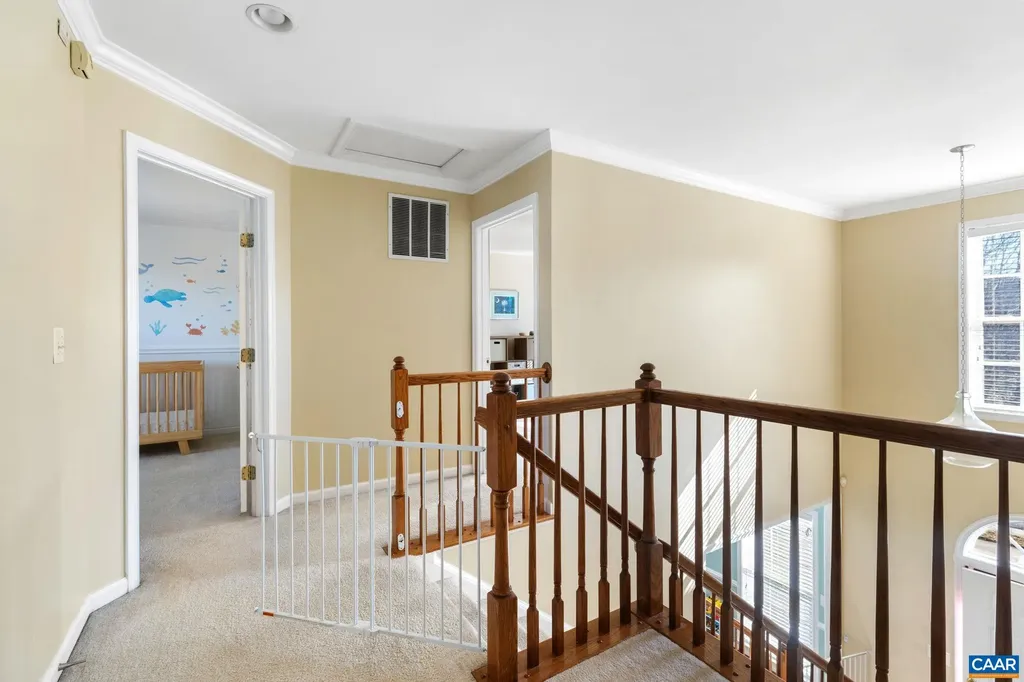 22 Villa Avenue Zion Crossroads VA 22942