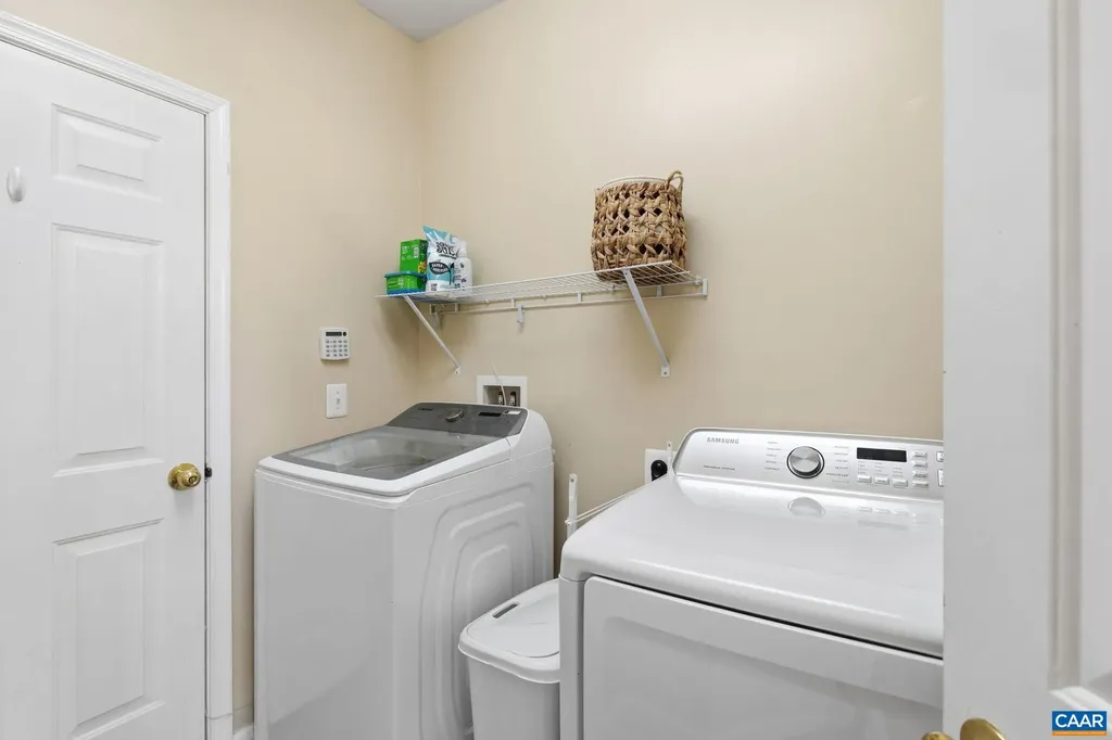 22 Villa Avenue Zion Crossroads VA 22942