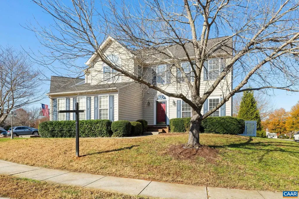 22 Villa Avenue Zion Crossroads VA 22942