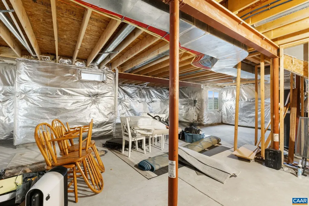 22 Villa Avenue Zion Crossroads VA 22942