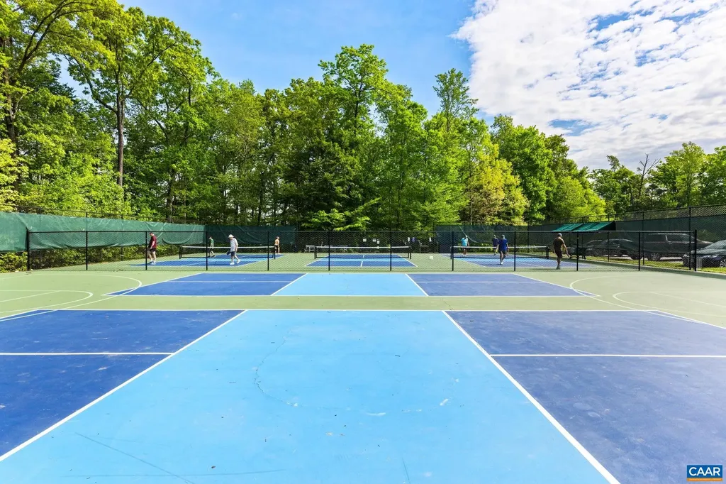 22 Villa Avenue Zion Crossroads VA 22942