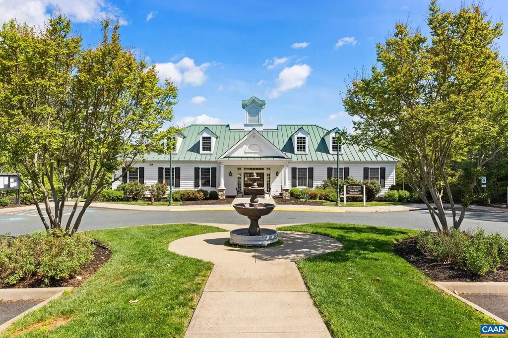 22 Villa Avenue Zion Crossroads VA 22942