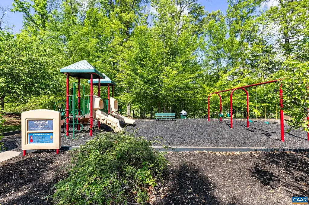 22 Villa Avenue Zion Crossroads VA 22942