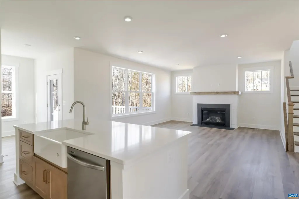 6366 Louisa Road Keswick VA 22947