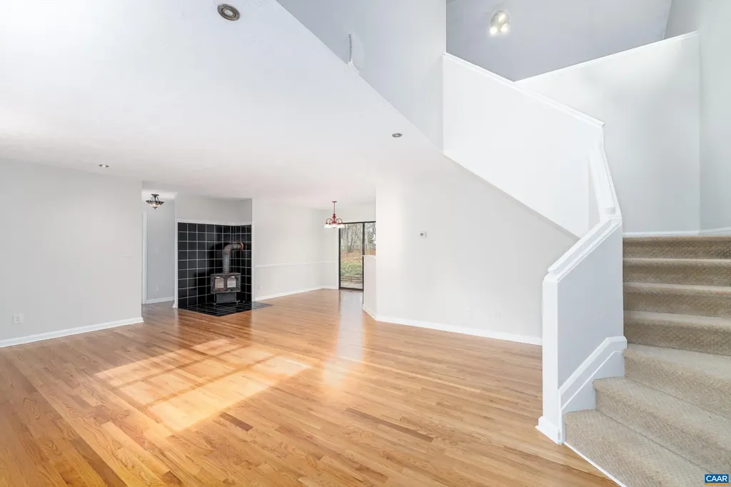 23 Stonewall Road Palmyra VA 22963