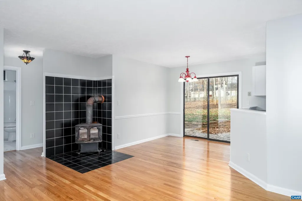 23 Stonewall Road Palmyra VA 22963