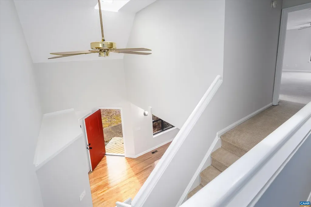 23 Stonewall Road Palmyra VA 22963