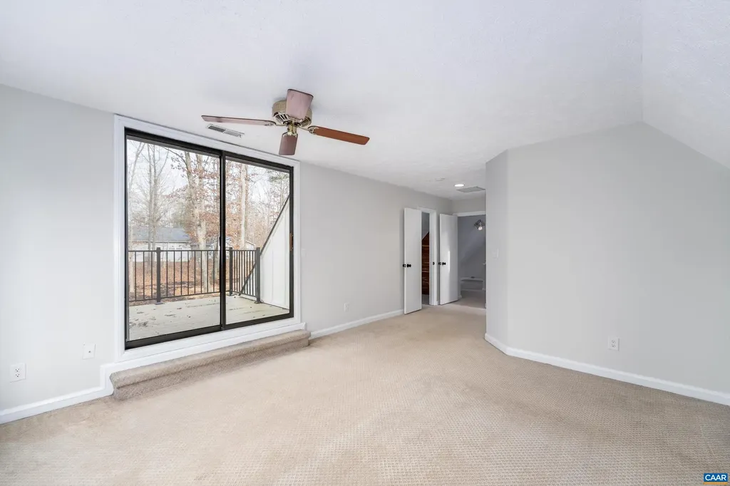 23 Stonewall Road Palmyra VA 22963