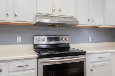 1306 Goldfinch Drive Harrisonburg VA 22802