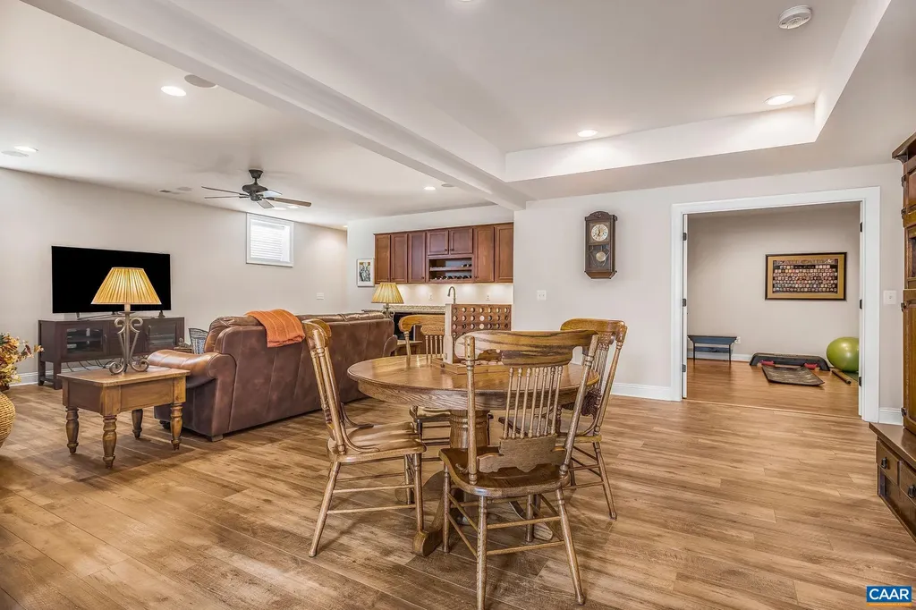 2449 Pendower Lane Keswick VA 22947