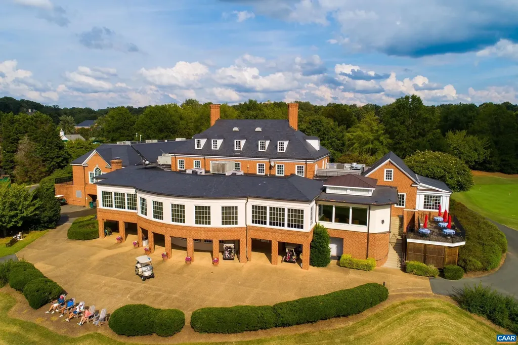 2449 Pendower Lane Keswick VA 22947