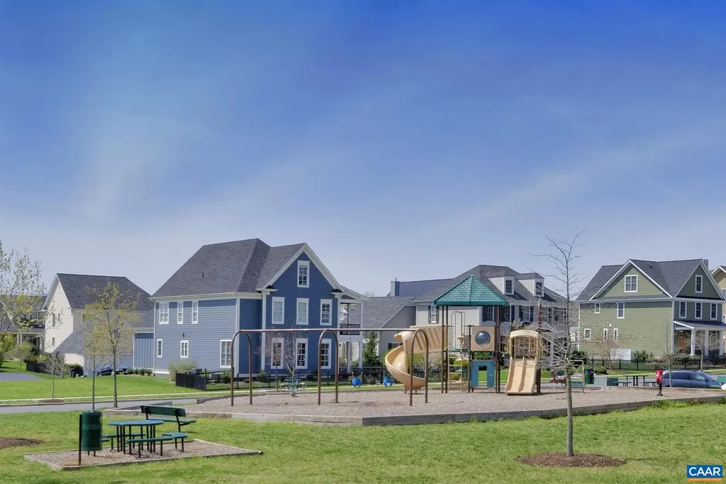 29 Portelet Road Crozet VA 22932