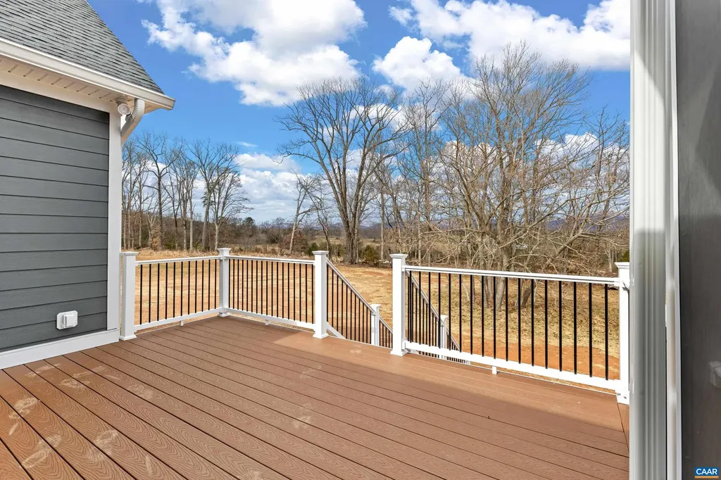 12 Langdon Woods Drive Dyke VA 22935