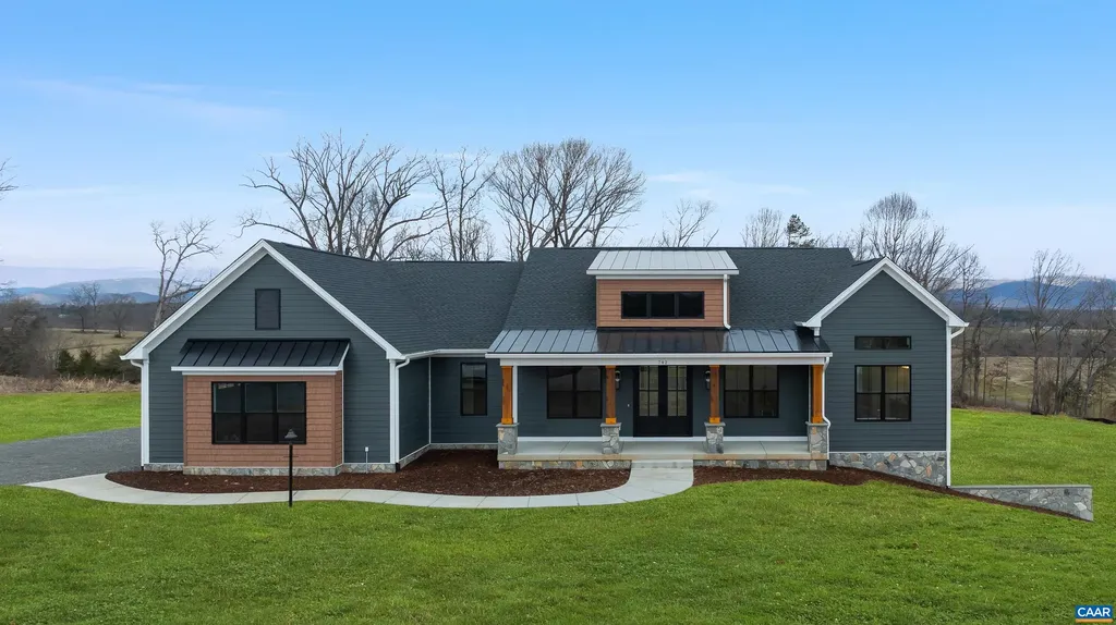 12 Langdon Woods Drive Dyke VA 22935